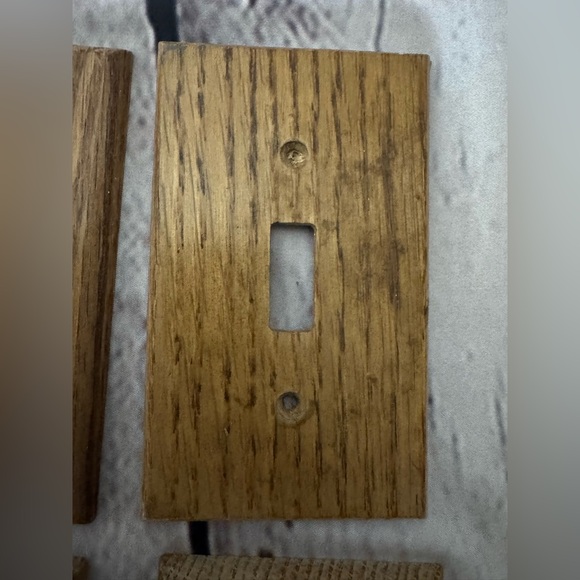Vintage oak Rustic Wooden Light Switch and Outlet Covers set of 9 - Picture 11 of 11